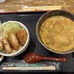 うどん 四方吉 - 【2026.1.20(火)】豚カレーうどん（並盛）＋ささみカツ丼1,500円