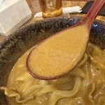 うどん 四方吉 - 【2026.1.20(火)】豚カレーうどんのスープ