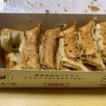 宇都宮みんみん - 焼餃子340円（写真は二人前）