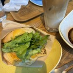 ヤホ コーヒーロースター＆ワインバー - 