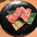 炭火焼肉 キョロちゃん - 近江牛 特選赤身