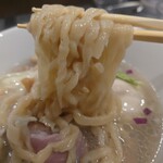 宍道湖しじみ中華蕎麦 琥珀 池袋店 - 