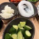 しゃぶしゃぶ すき焼き 食べ放題 和牛と豚 近鉄奈良駅前店 - 