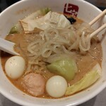 七宝麻辣湯 下北沢店 - 春雨はヘルシーだけど中華麺の方が食べ応えがあるかも。