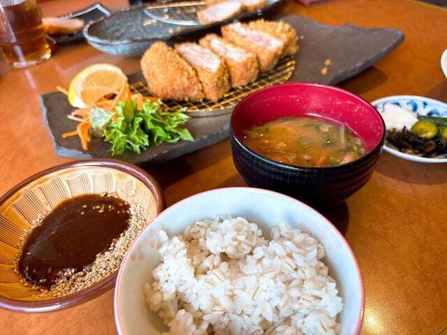 山かつ 屋島店 - 春日川/とんかつ | 食べログ