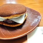 赤坂おぎ乃 和甘 - 生どらやき「あずき餅生クリーム」