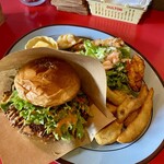 4R HIKINIKU kitchen - ランチ（チーズバーガー）