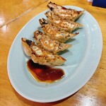 博多ラーメン かっぱ亭 - 餃子は1皿5個