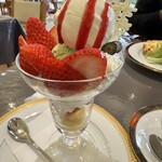 ラ パティスリー デュ ミュゼー パール トシ・ヨロイヅカ - 