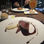 The Living Room with SKY BAR - 