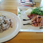 合鴨のスモークと十五穀米ライス