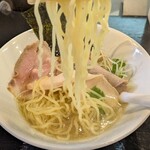 戸田ラーメンベース 和み食堂 - １杯目は中太麺