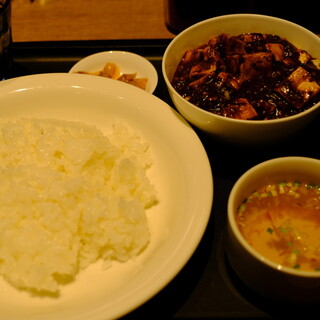 陳建一麻婆豆腐店_1