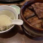 牛屋 たん兵衛 - 