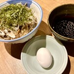 月島蕎麦 - スタッフおすすめ！
辛つけそば
鶏そば、肉そば2種類楽しめます。
※写真は肉そば
