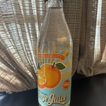 ラ フォンテ - お水のボトルが可愛い