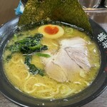 横浜らーめん 壱八家 スカイビル店 - 