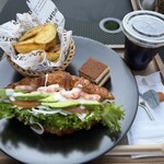 デリフランス 広島西風新都 - 