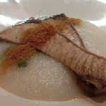 味とく家 - ★天然ぶりのレアステーキは、蕪のすり流しとカラスミで。。。