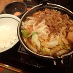 丸亀製麺 - 牛すき鍋うどん ￥580　＊ご飯は別売り