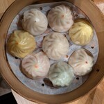 シンガポール発 小籠包と餃子の専門店 ジンホア - 