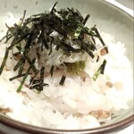 SAMURAI dos Premium Steak House - 北海道ゆめぴりかともち麦ごはん  刻みオリーブと釜揚げしらす添え