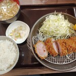肉屋食堂 たけうち - 