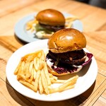 J.S. BURGERS CAFE 名古屋mozo店 - 