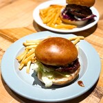 J.S. BURGERS CAFE 名古屋mozo店 - 