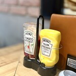 J.S. BURGERS CAFE 名古屋mozo店 - 