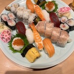 すし屋 銀蔵 武蔵浦和マーレ店 - ファミリー寿司