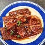 金剛苑 - カルビも脂っこくない！！