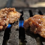 近江牛ホルモン いるもん - 