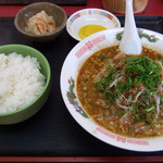 カピタン - タンタン麺定食