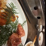 神戸牛焼肉と冷やしピーマン 金肉屋 - 