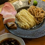 Sagamihara 欅 - 昆布水つけ麺