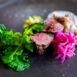 さくら坂ＶＩＶＡＣＥ - 2026.1 常陸牛 手作りサルシッチャ バルサミコ酢ソース 赤キャベツ酢漬け