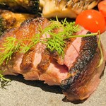 月と灯り - 舞茸と鴨肉のグリル 抹茶塩と柚子胡椒