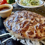 グリルとぽ - 粗挽きビーフハンバーグ