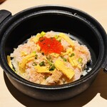 月と灯り - 土鍋入り ずわい蟹といくらのバラちらし