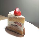 ラ クローネ - 料理写真:いちごのケーキ