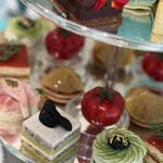 Tiffany Blue Box Café - 