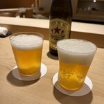 鮨 一二郎 - サッポロ赤星。春夏秋冬ビールが美味しい季節です(´>ω∂`)☆