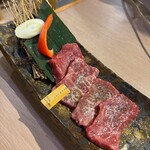 炭火焼き和牛牛桜 - 