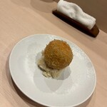 鳥料理 純 - レバーのコロッケ　これが本当に美味しい