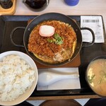 かつや - 料理写真:出汁醤油ロースカツon the親子鍋定食 1,190円