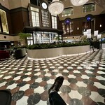 かめや - ハイアットのロビー