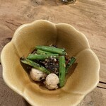 とく山 - 小柱、生麩、干し柿、小松菜の胡麻和え