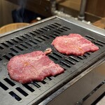 和牛のまるよし 谷四店 - 