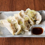 黒豚水餃子